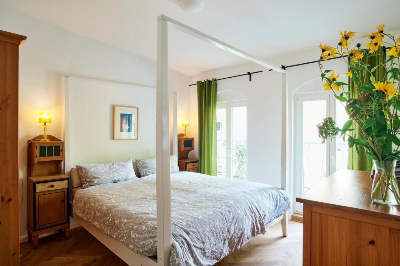 ベルリンBeautiful And Cozy Remise For Up To 6 Guestsアパートメント エクステリア 写真