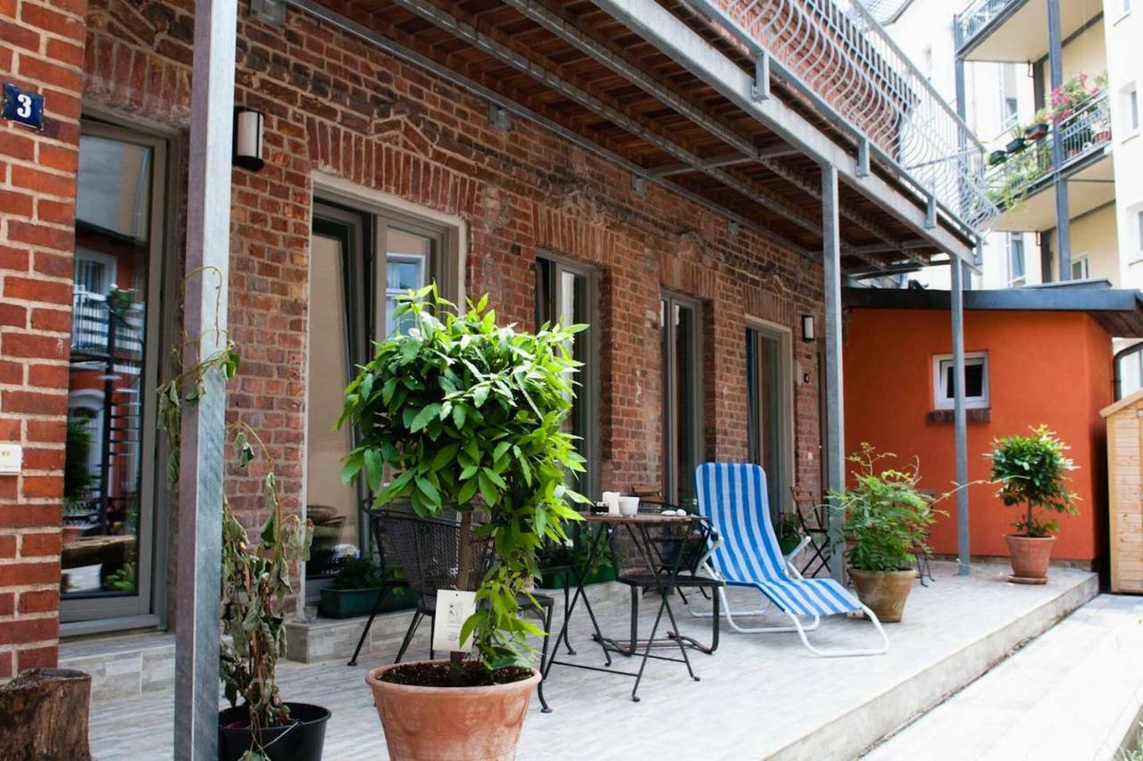 ベルリンBeautiful And Cozy Remise For Up To 6 Guestsアパートメント エクステリア 写真